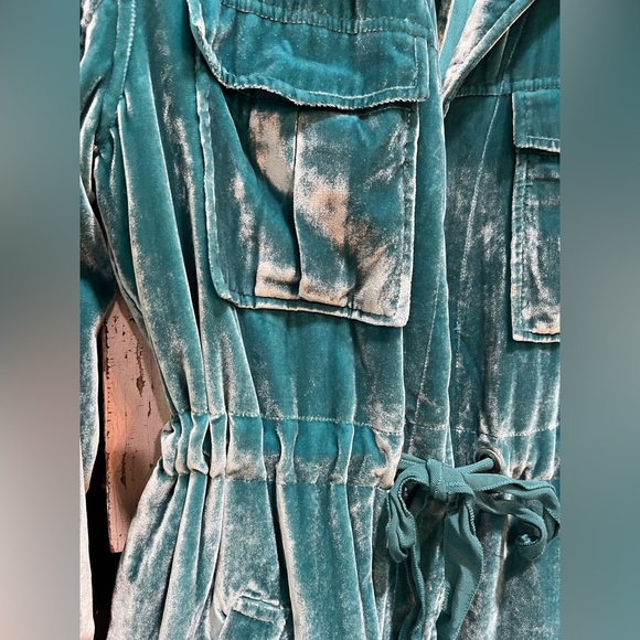 cinq a' sept Mathieu Tie-front Velvet
Utility Jacket In Pacific Turquoise NWOT - Picture 4 of 9